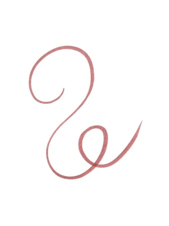 لاين اند ستاين تاتو ليب لاينر من ايسنس - 01