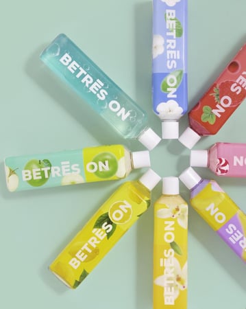 جل استحمام بالفانيليا والمكاديميا من بيتريس اون - 750 مل