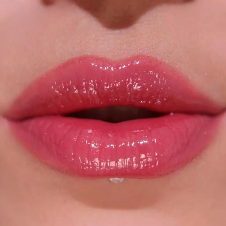 قلوس ملمع ومكبر الشفاه باوت بومب بلومبينج من ريفلوشن - روزوود روز بينك