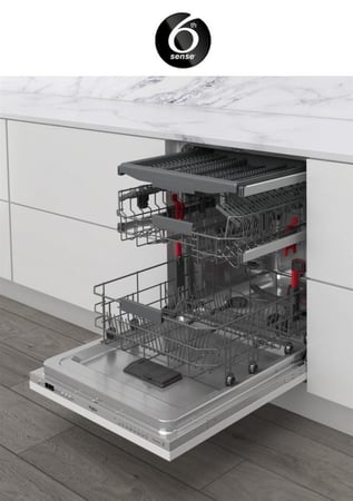 غسالة صحون Whirlpool بلت إن 14 طقم 3 رفوف 8 برامج فضي للمطبخ