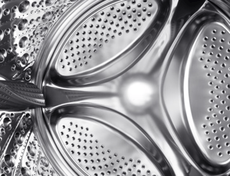 غسالة أوتوماتيك أمامية Hisense سعة 12 كجم تنشيف 75% إنفرتر أسود