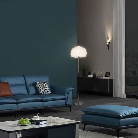 اباجورة ارضية ليد فضي ريش ابيض