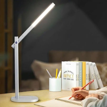 اباجورة مكتب فضي 3 إضاءات