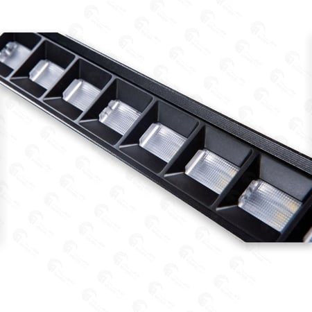 نجف مكتبي ضد التوهج 60W صورة قريبة توضح العدسات