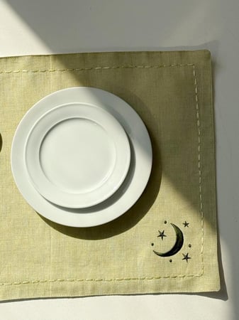 اخضر زاهي / قطعتين