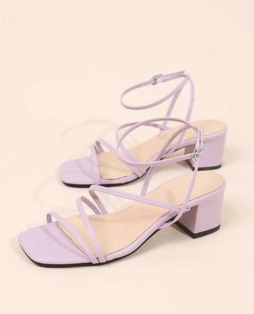 صندل بكعب أرجواني