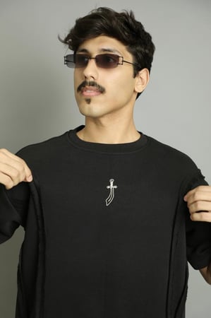 Black t-shirt