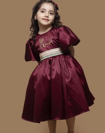 فستان كلوش عنابي