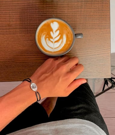 اسواره رجاليه و نسائي بالاسم