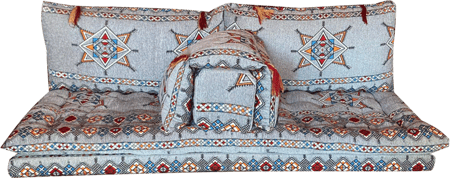 تفصيل جلسات بالمتر حسب الطلب تصميم عربي فخم للمجالس اطلب الان حصري