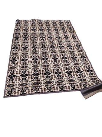 فرشة مبطنة عازلة للماء عين الجمل للمجالس العربية قياس 2 في 3