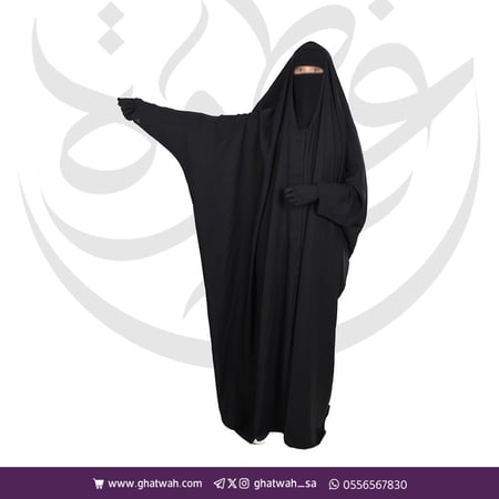 عباية راس كم سوارة زرار من الأمام