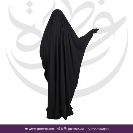عباية راس كم سوارة زرار من الأمام