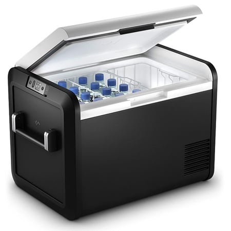 ثلاجة سيارة فريزر متنقلة الجيل الثالث 53 لتر- تبريد سريع وفعال، تتحمل الاستخدام القوي، توفر ثلج في أي وقت،ضمان 4 سنوات شامل + سنة إضافي للكمبروسور