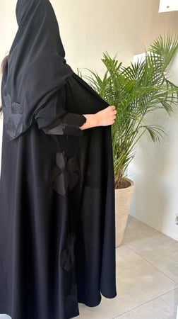 عباية امجاد