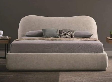 سرير الهبة فندقي