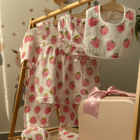 مجموعة الفراولة