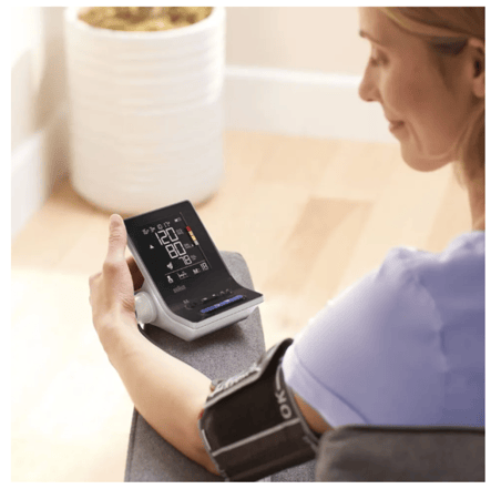 جهاز مراقبة ضغط الدم الكتروني من الذراع اكزاكت فيت 3 من براون Braun Exactfit 3 BUA 6150