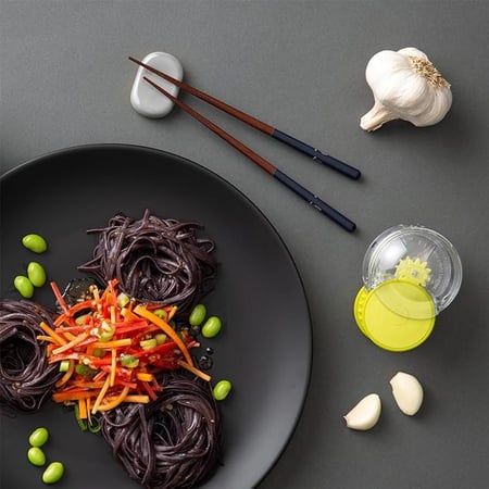 قطاعة ثوم وبصل