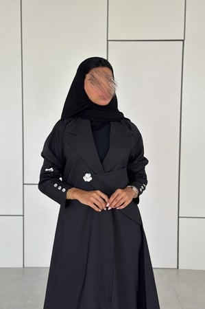 W16
