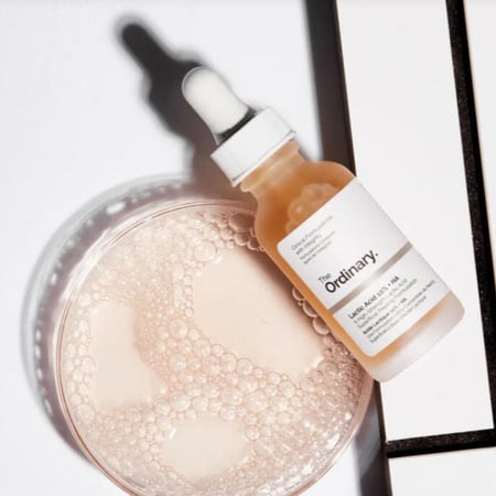 ذا اورديناري | سيروم تقشير وترطيب البشرة - حمض اللاكتيك 10% + HA