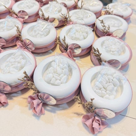 مبخرة مصنوعة بالاسمنت للتوزيعات( 12 حبات)