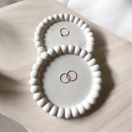 توزيعات كوستر بتنسيق ثيم