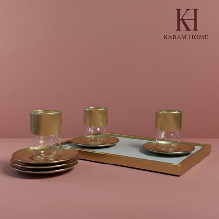 طقم فناجيل شاهي باللون الذهبي