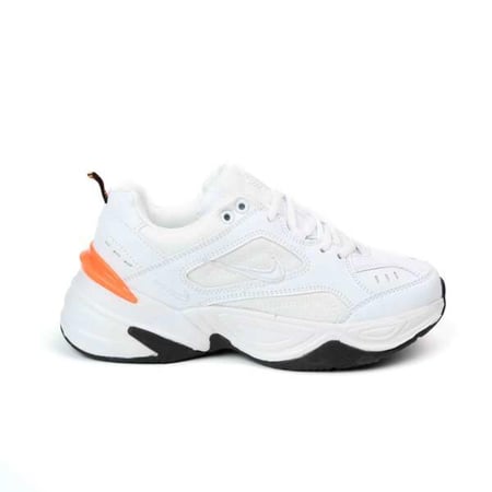 شوزات كاجوال نايكي بيضاء