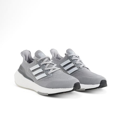 اسعار شوز اديداس رمادي Adidas Ultra Boost - اوسم