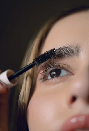 ماسكرا تكثيف الرموش