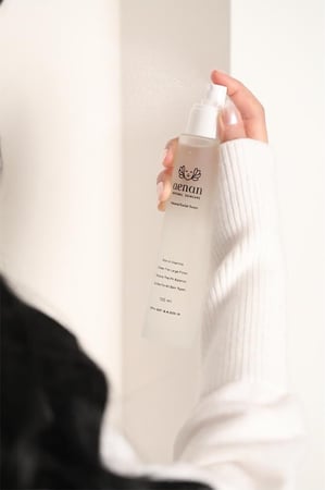 تونر للوجه والمناطق الحساسة