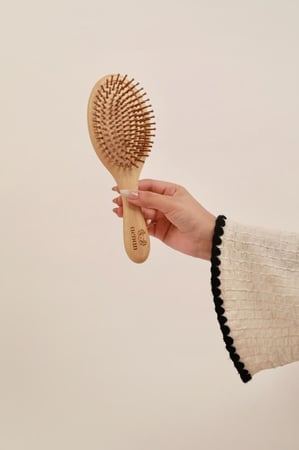 مشط من الخيزران