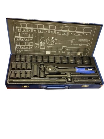 طقم عدة اسود 26 قطعة Vtools