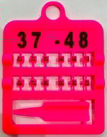 حجل بلاستيك مقاس 3 مم بأرقام من 37 الى 48 R4W
