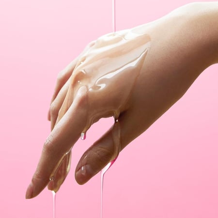 غسول جل يومي لتفتيح المناطق الحساسة وايت برستيج 4 دي من إيفلين - 250 مل