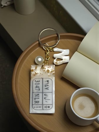 ميدالية لوحة السياره