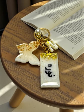 ميدالية لوحة السياره