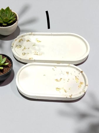 صينيه كونكريت متالقه (ورق ذهب /ابيض )