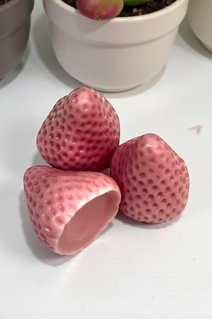 شموع الفراوله الفواحه + فواحه كونكريت