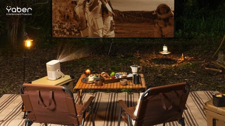 بروجكتر محمول Yaber ببطارية مدمجة ومكبرات صوت جي بي ال مزدوجة بقوة 5 واط مع دونجل USB بنظام اندرويد