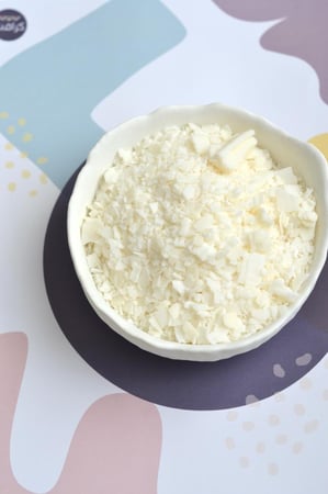 شمع نخيل خام 1 كيلو مناسب لصناعة الشموع المنزلية او التجارية