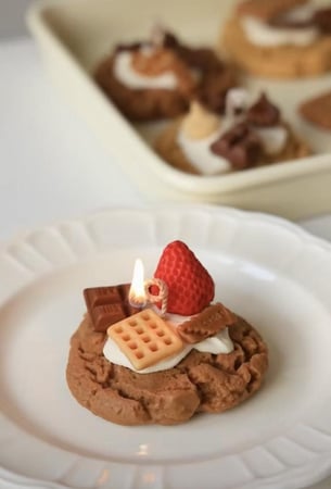 قالب سيليكون على شكل كوكيز لصب الشموع او الريزن او الصابون