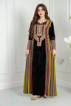 جلابية مخمل ثراثية ابداع