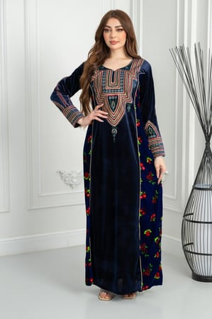 جلابيه مخمل تراثيه ست الحبايب