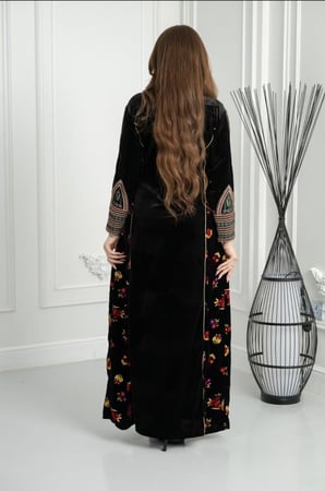 جلابيه مخمل تراثيه ست الحبايب