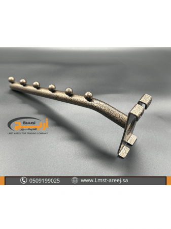 حامل علاقه نحاسي  مائل على الشبك