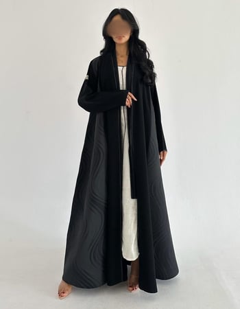 كريب مع جوانب ومن الخلف تفته كلوش