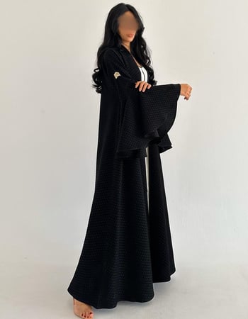 جاكار فاخر كلوش اكمام دائرية