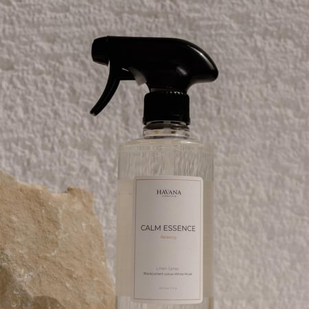 معطر أقمشة كالم  اسينس  - Calm Essence